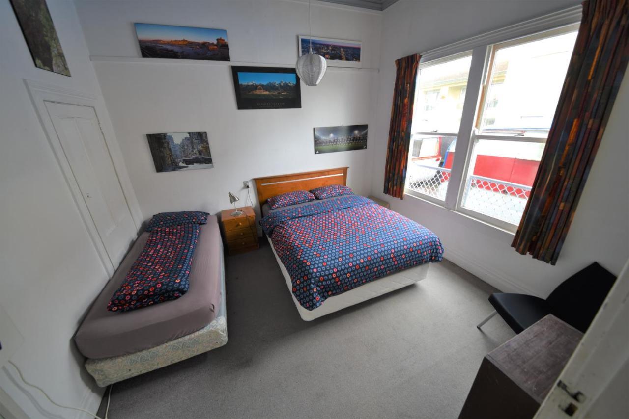 Funky Green Voyager Backpackers Hostel Rotorua Buitenkant foto